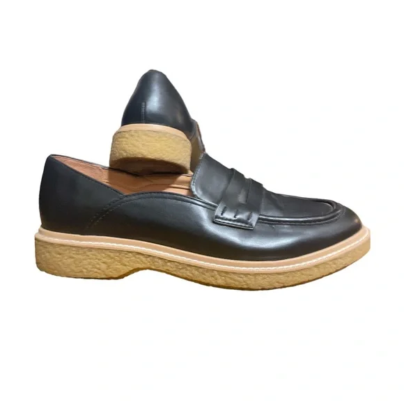 Loafers - Picture 2 of 4